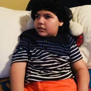 Meet your Posher, Ema